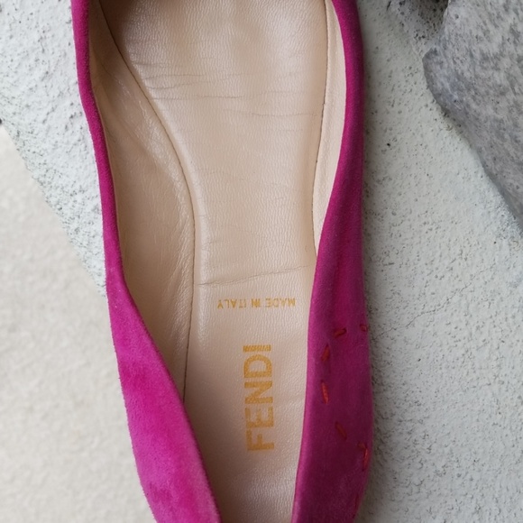 Shoes - Picture 5 of 5